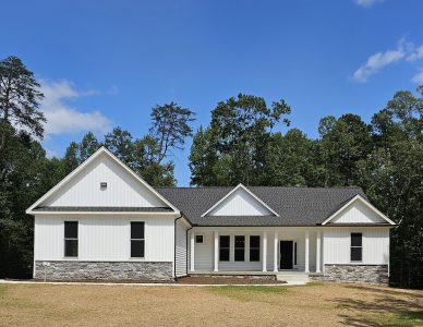Beautiful New Lake Anna Home